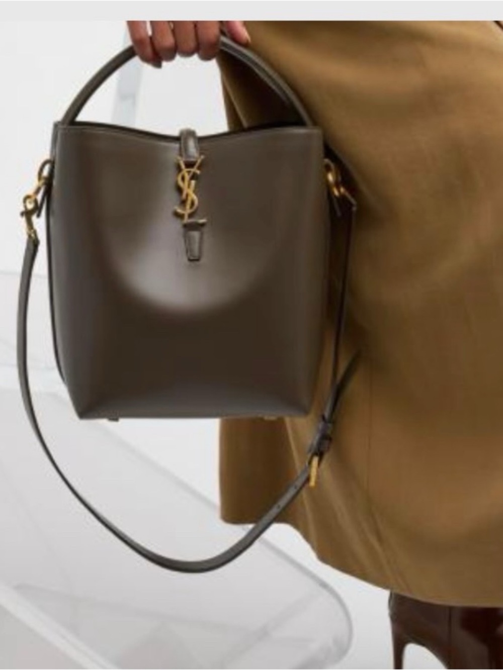 YSL Le 37 bucket bag NWT